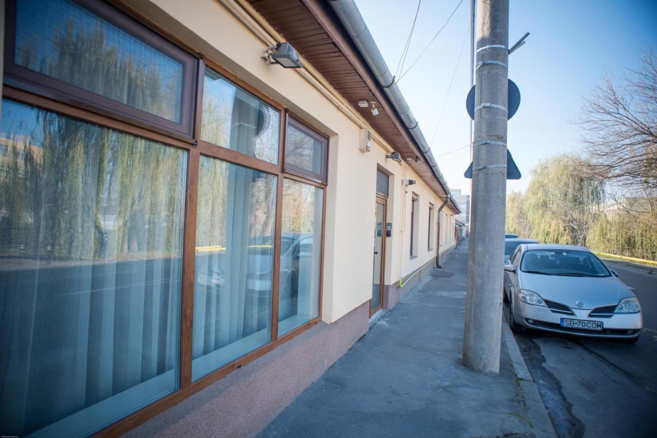 Apartament La Mal Sibiu Exterior photo